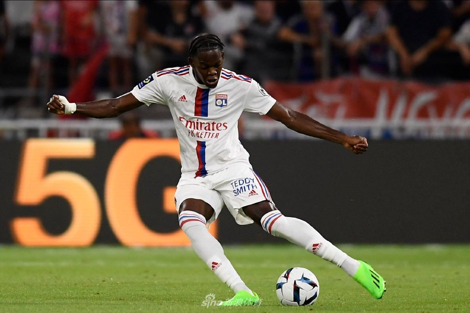 面对纽卡斯 面对纽卡斯